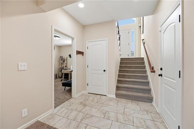 1636 Shadow Drive, Leavenworth, KS 66048