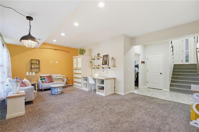 1636 Shadow Drive, Leavenworth, KS 66048
