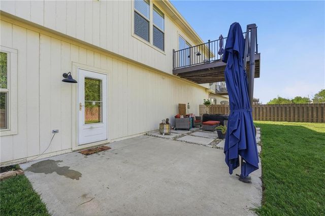 1636 Shadow Drive, Leavenworth, KS 66048