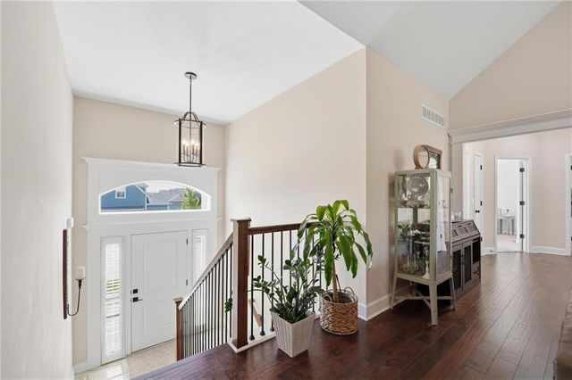 1636 Shadow Drive, Leavenworth, KS 66048