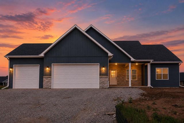 8329 MARLO AVENUE, Neenah, WI 54956