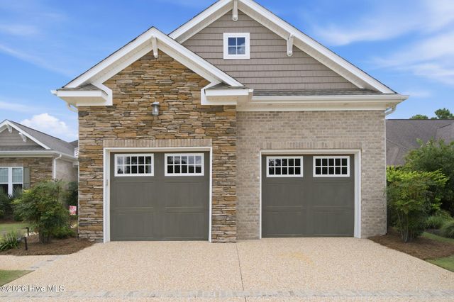 2393 Compass Pointe South Wynd, Leland, NC 28451