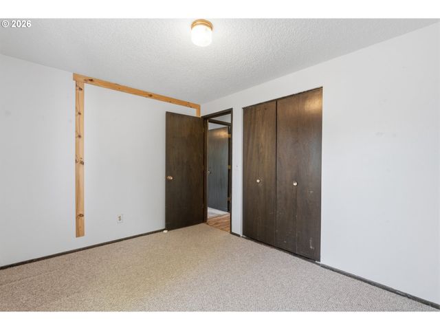 4362 Se MADRONA Way, Albany, OR 97322