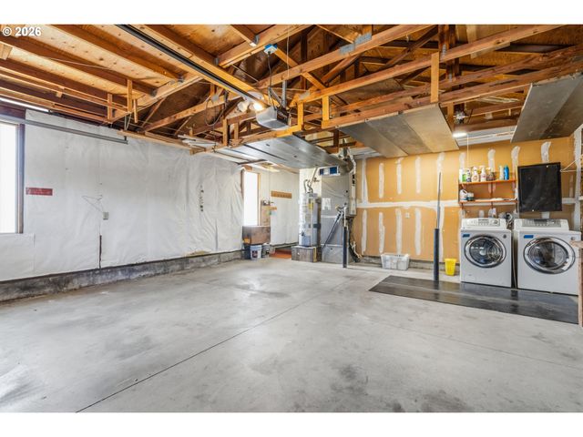 4362 Se MADRONA Way, Albany, OR 97322