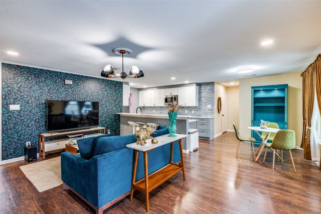 1318 E Windsor Drive, Denton, TX 76209