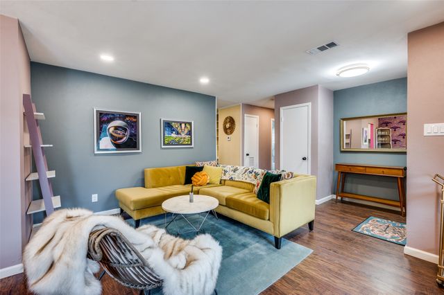 1318 E Windsor Drive, Denton, TX 76209