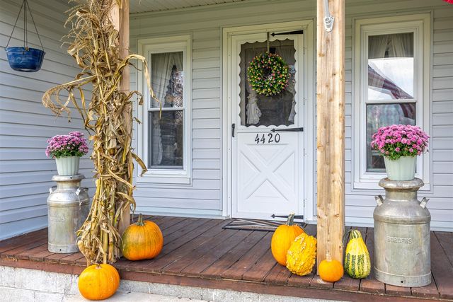 4420 Bull Run Road, Gregory, MI 48137