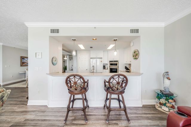 7115 Thomas Drive UNIT 1204, Panama City Beach, FL 32408