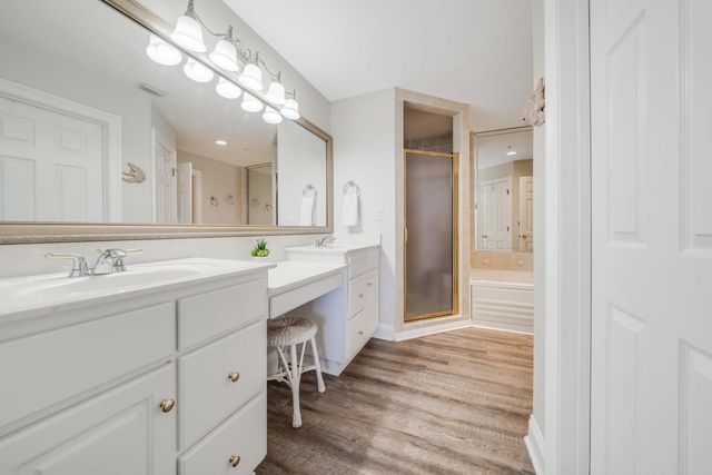 7115 Thomas Drive UNIT 1204, Panama City Beach, FL 32408