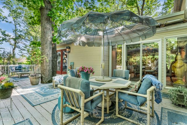 523 Pheasant Lane, Toms River, NJ 08753