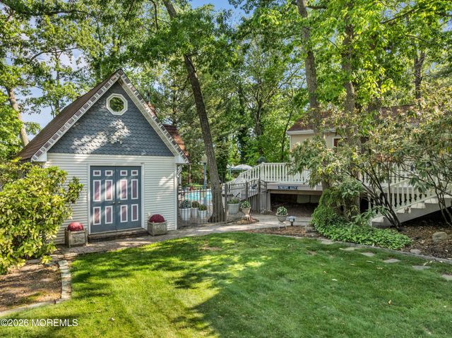 523 Pheasant Lane, Toms River, NJ 08753