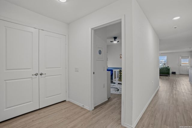 575 Lew, San Antonio, TX 78221