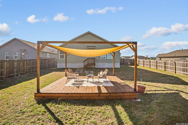 575 Lew, San Antonio, TX 78221