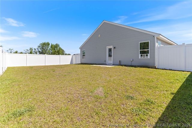 195 Bracknell Lane, Raeford, NC 28376