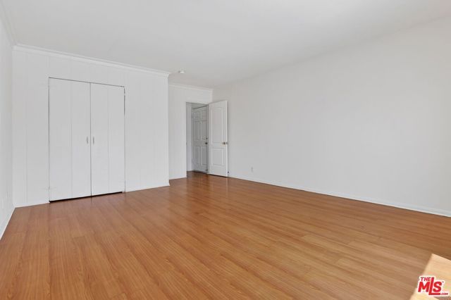 14721 Sylvan Street 4, Van Nuys (los Angeles), CA 91411