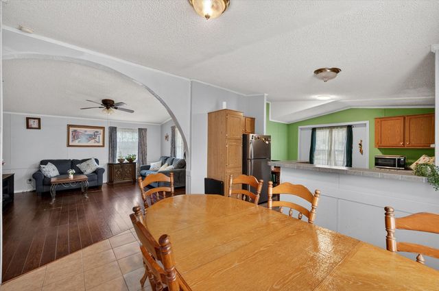 2301 W 13th Avenue, Corsicana, TX 75110