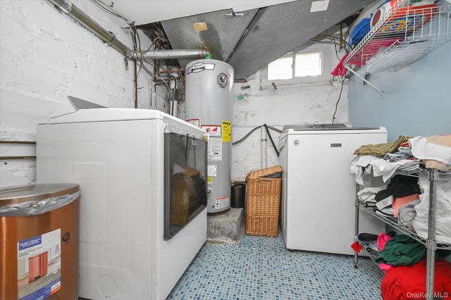 6448 58th Road, Maspeth, NY 11378