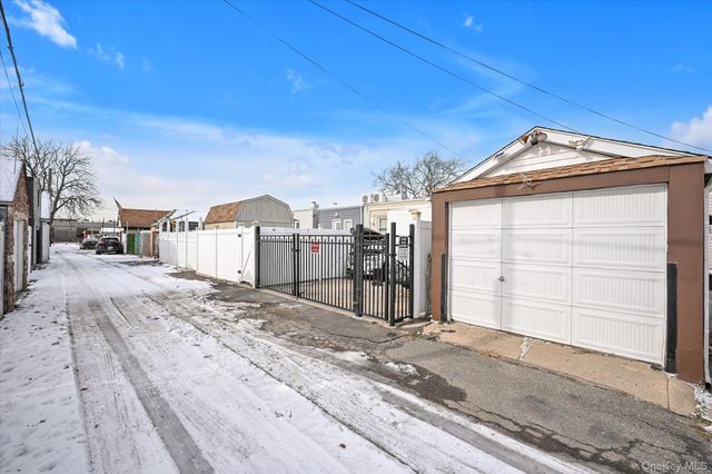 6448 58th Road, Maspeth, NY 11378