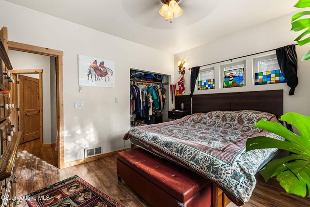 870 & 842 Samuels Rd, Sandpoint, ID 83864