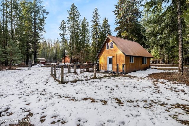 870 & 842 Samuels Rd, Sandpoint, ID 83864