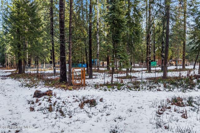 870 & 842 Samuels Rd, Sandpoint, ID 83864