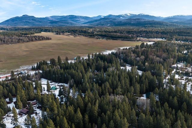 870 & 842 Samuels Rd, Sandpoint, ID 83864