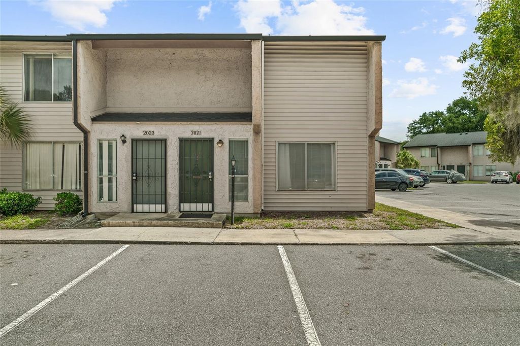 Image 1 of property listing at 2021 LUDLOW LANE 3404, Orlando, FL 32839