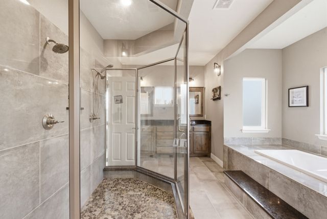 1012 Justin Drive, Springtown, TX 76082