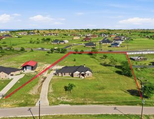 1012 Justin Drive, Springtown, TX 76082