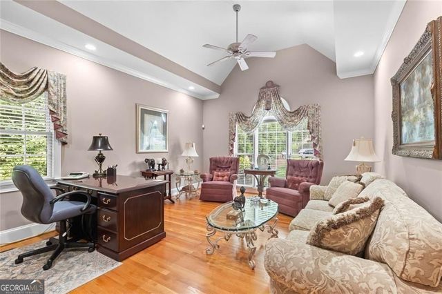 4315 Marble Arch Way, Flowery Branch, GA 30542
