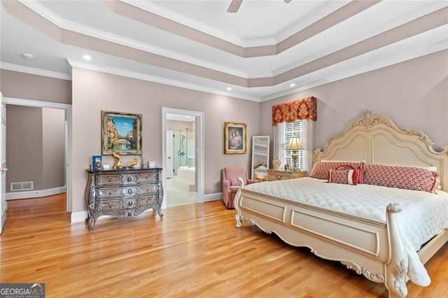 4315 Marble Arch Way, Flowery Branch, GA 30542