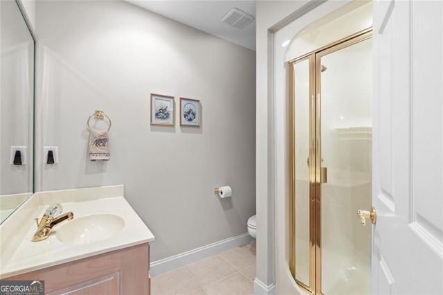 4315 Marble Arch Way, Flowery Branch, GA 30542