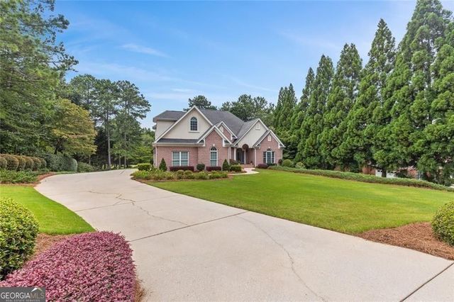 4315 Marble Arch Way, Flowery Branch, GA 30542