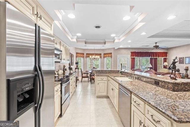 4315 Marble Arch Way, Flowery Branch, GA 30542