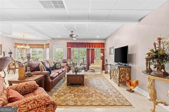 4315 Marble Arch Way, Flowery Branch, GA 30542