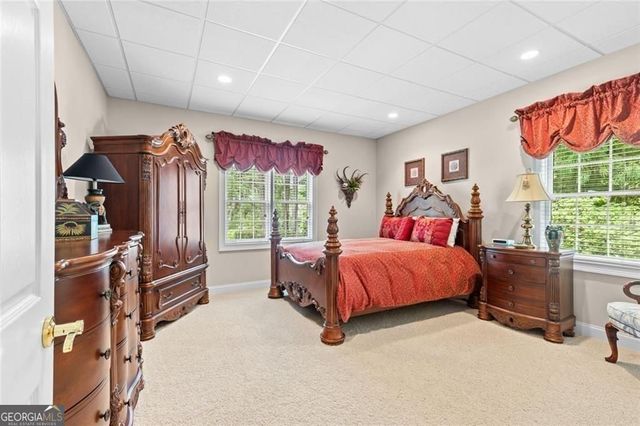 4315 Marble Arch Way, Flowery Branch, GA 30542