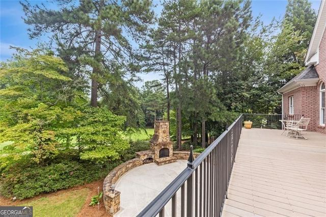 4315 Marble Arch Way, Flowery Branch, GA 30542