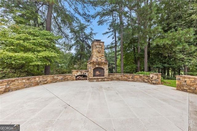 4315 Marble Arch Way, Flowery Branch, GA 30542