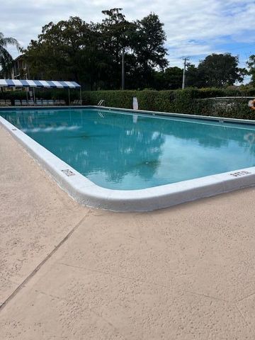 7860 NW 50TH Street 301, Lauderhill, FL 33351