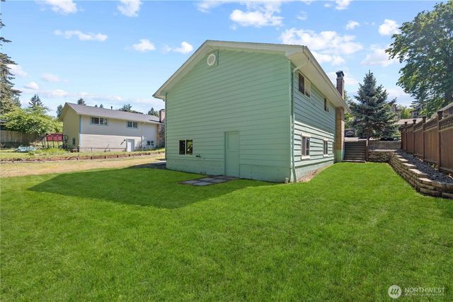 17023 113th Avenue SE, Renton, WA 98055