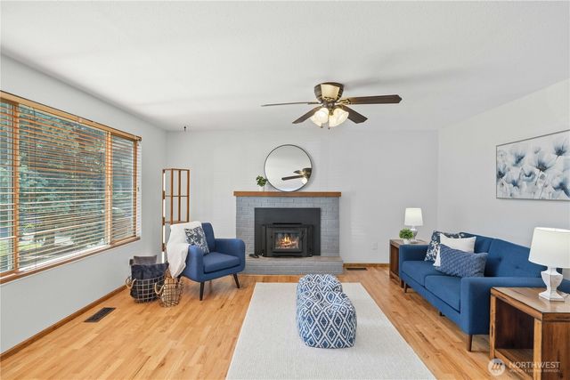17023 113th Avenue SE, Renton, WA 98055