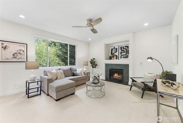 17681 NE 121st Court, Redmond, WA 98052