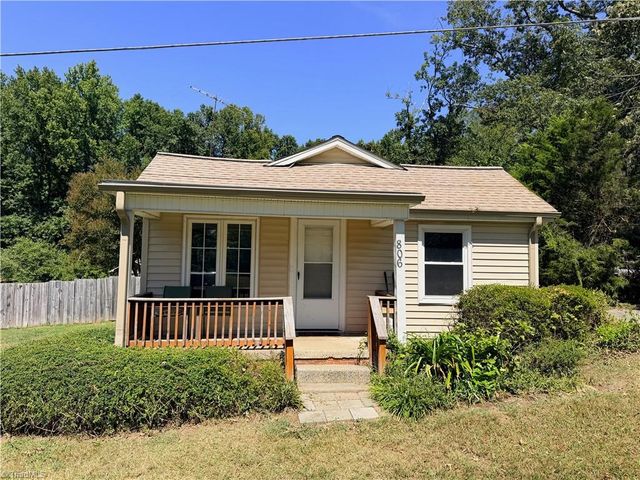 806 Halsbrook Road, Greensboro, NC 27406
