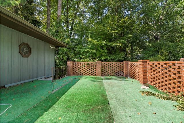 2849 Belleau SE Lane, Atlanta, GA 30316