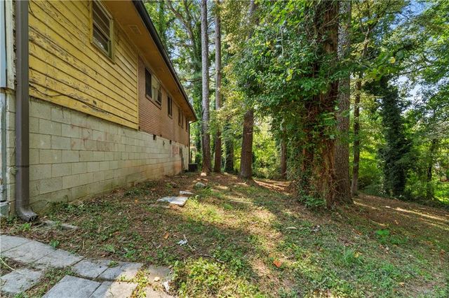 2849 Belleau SE Lane, Atlanta, GA 30316