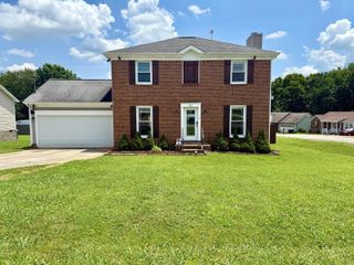 231 Overlook Pl, Columbia, TN 38401