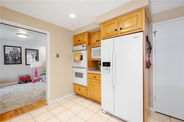 1119 Sarah St, Bethel Park, PA 15102