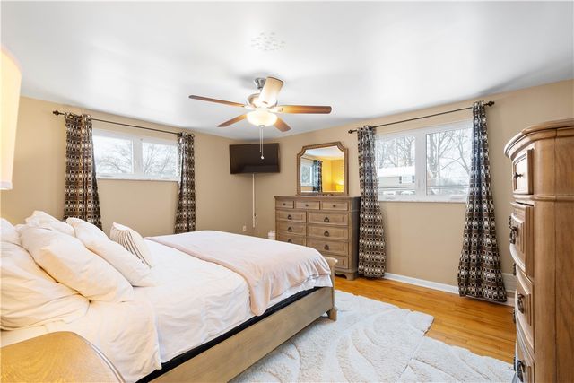 1119 Sarah St, Bethel Park, PA 15102