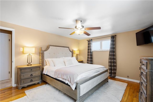 1119 Sarah St, Bethel Park, PA 15102