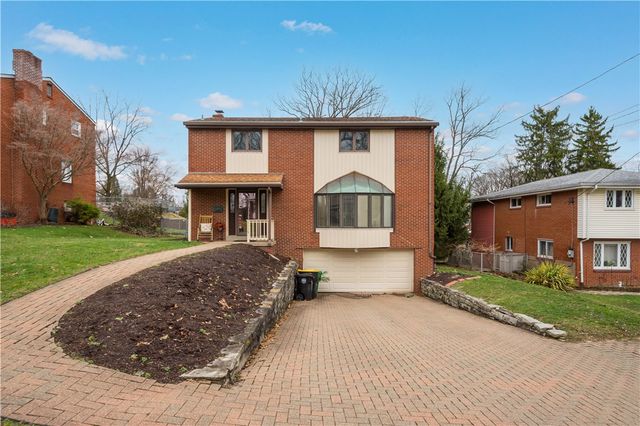 1119 Sarah St, Bethel Park, PA 15102